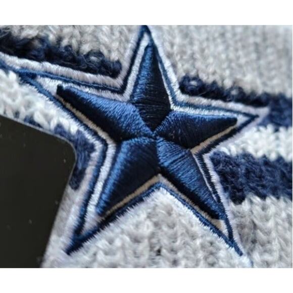 NWT Dallas Cowboys Sports Knit Pom Beanie Fleece Lining OSFA Unisex - Picture 3 of 5